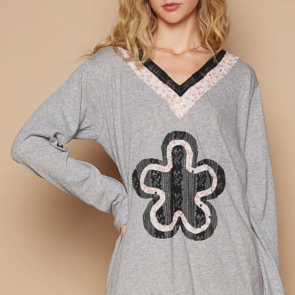 POL Grey Long Sleeve V-Neck Top with Black & Pink Appliqué (read description) - Picture 2 of 6